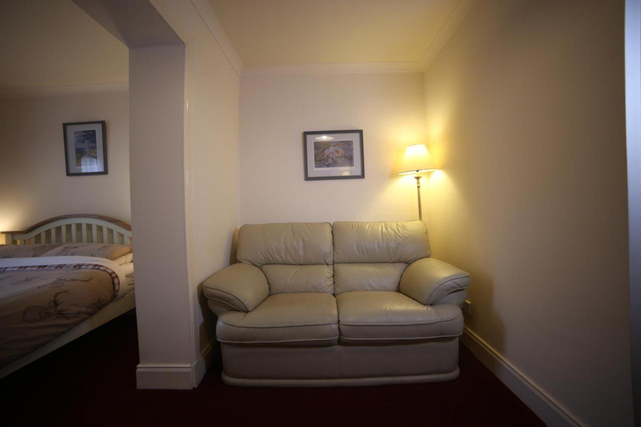 The Glen Bed And Breakfast Drumnadrochit Ngoại thất bức ảnh
